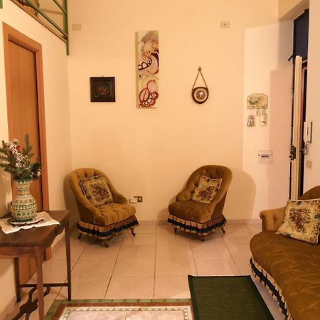 B&B Il Nespolo Salerno Eksteriør bilde