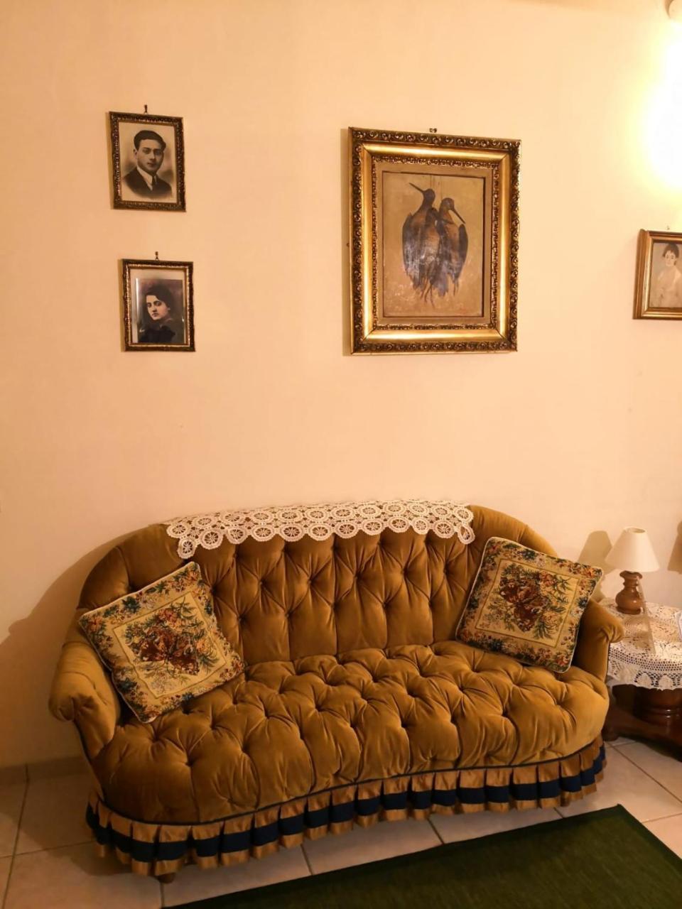 B&B Il Nespolo Salerno Eksteriør bilde